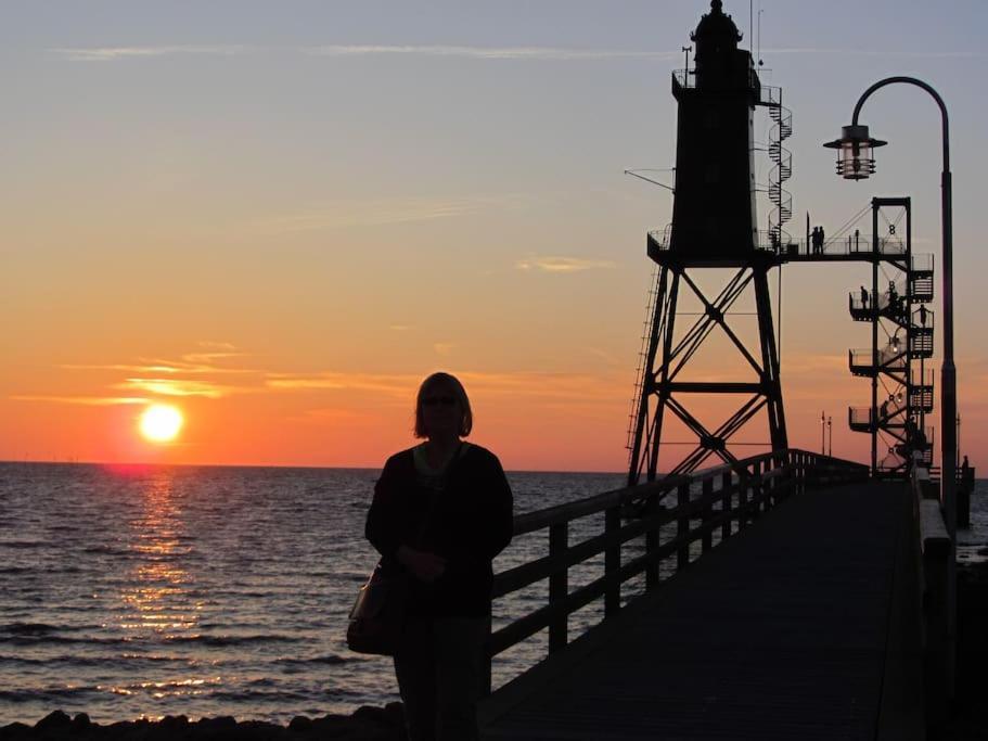 Nordsee Und Natur. Gemuetliche Fewo Mit Deichblick Dorumer Neufeld Exterior photo